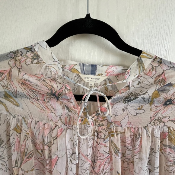 shirt - Picture 2 of 3